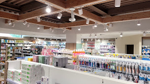 Photo n°17 de Aprium Pharmacie Les Garennes à Trélissac (Pharmacie)