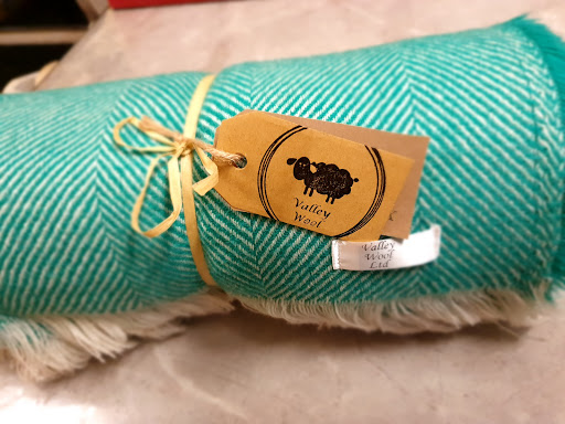 Valley Wool - Visual