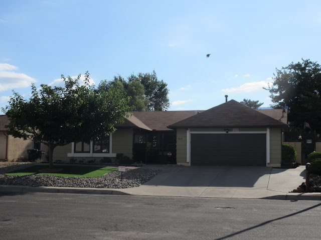3828 Piermont Dr NE