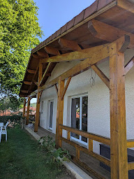 Photo n°16 de Longo Frères SARL à Ambronay (Peintre en bâtiment)