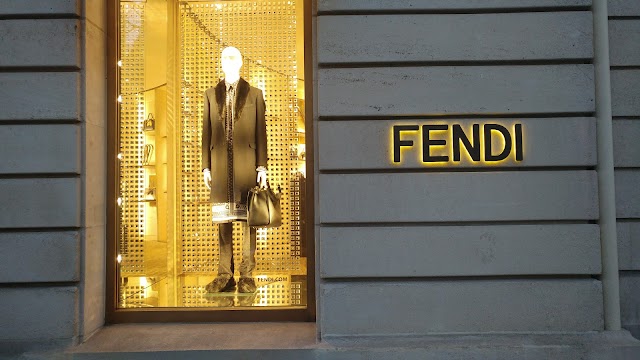 Fendi Paris Montaigne