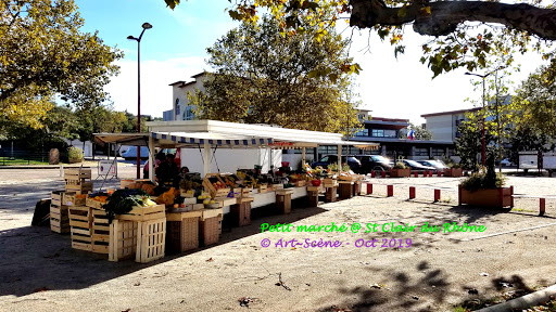 Place Charles de Gaule - Thumbnail