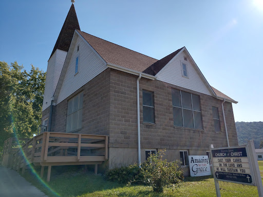 Soldiers Grove Church-Christ