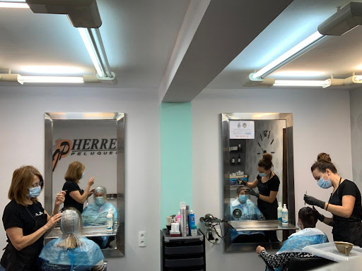 Herrera Peluqueros Gallery - Spain