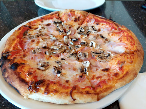 Italianni's Celaya - Thumbnail