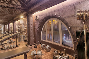 Photo n°23 de Benoit Gauthiez décorateur murs d'intérieur designer restaurant, fast food, bar, hall, salle de sport etc, industriel, Eiffel à Paris (Designer d'intérieur)