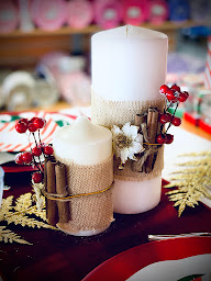 Photo n°26 de Jour de Fête à Chasseneuil-du-Poitou (Magasin de déguisements)