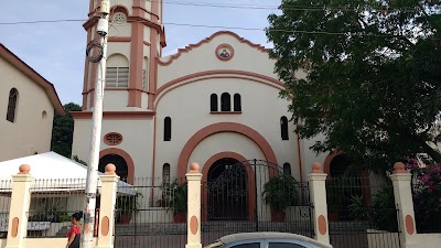 Photos of Church Santa Cruz de Manga
