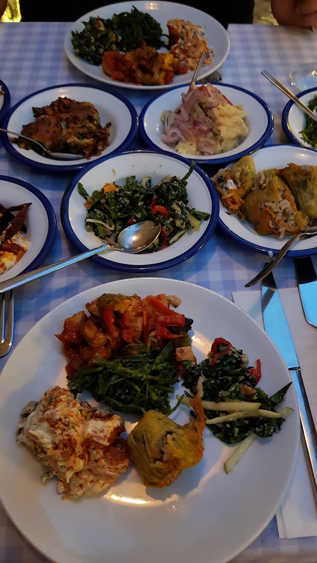Eflatun Alaçatı