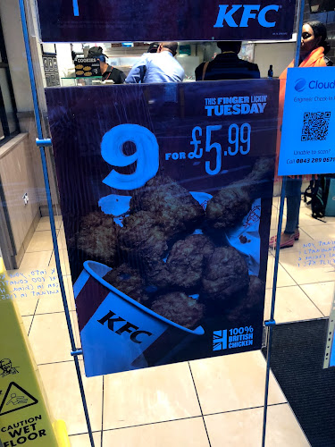 KFC Greenwich - Trafalgar Road - London