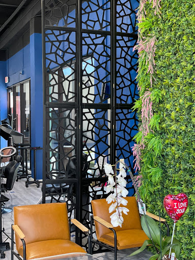 Midtown Miami Salon - Thumbnail