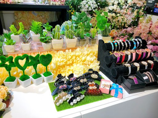 Vivi accessories - Thumbnail