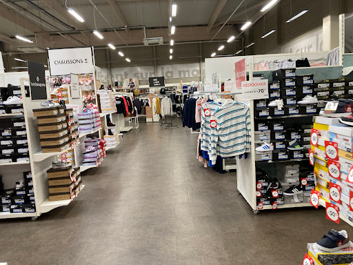 Gemo Toulouse - Rouffiac Shoes And Clothing - Thumbnail