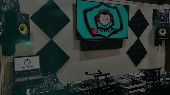 Opiniones de Studio Chino Dj Cariamanga en Cariamanga - Oficina de empresa