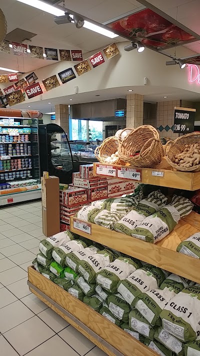 Photos of Checkers Van Der Lingen