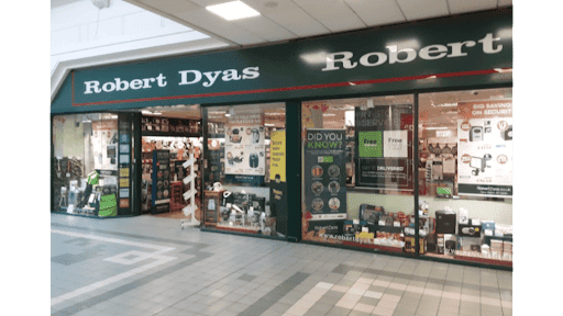 Robert Dyas Fleet - United Kingdom