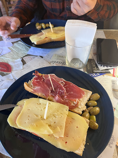 Café Al Vent del Món - Thumbnail