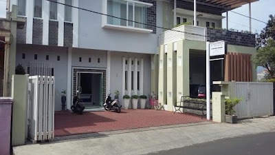 Photos of Praktek dr Deni Agus