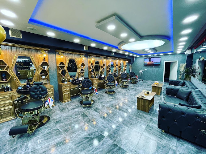 Barbershop by Karadagli - Frisör - Barber - Salon - Bart - Haare - Frisur - Hair - Coiffeur - Hairstylist - Babier