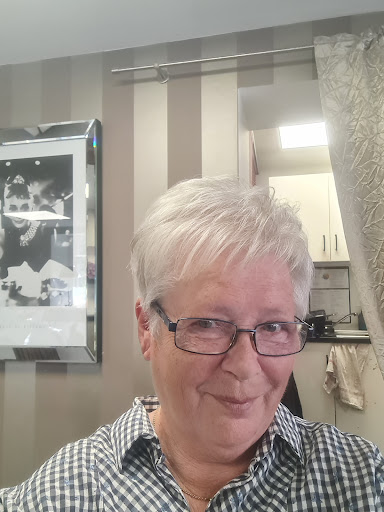 Antje Schnetter Friseurmeisterin - Thumbnail