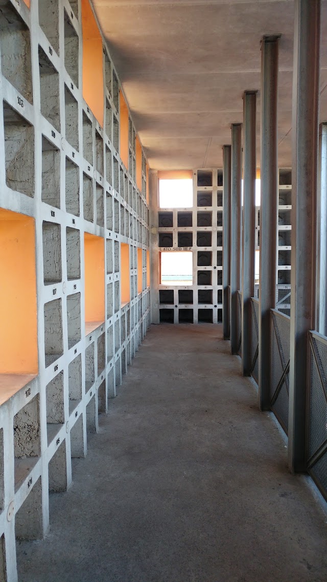 Aldo Rossi cemetery