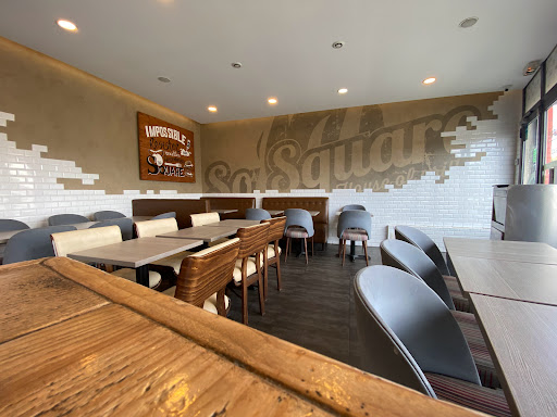 Photo 10 - Le Burger Lab
