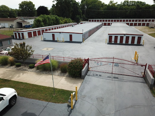 Essential Storage Vandercook Lake