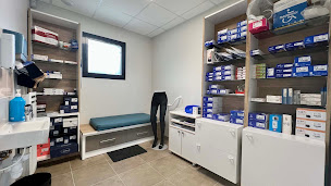 Photo n°5 de Pharmacie Des Minotiers à Mortagne-sur-Gironde (Pharmacie)