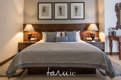 Photos of Wanamal Furniture.