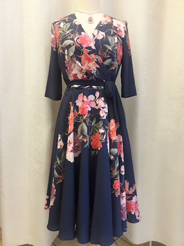 https://www.facebook.com/Moda-Damska-Kielce-Sara-Evita-Pretty-Woman-794119164129454/?ref=bookmarks
