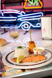 Photo n°100 de Memphis - Restaurant Diner à Le Sequestre (Restaurant)