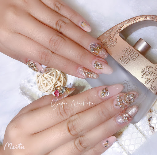 雅菲時尚美甲美學評價、價格、網友推薦資訊 - 細心技術與舒適環境