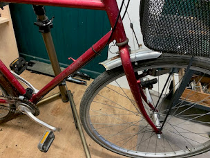 Photo n°8 de Abicyclette - Réparation vélo et trottinette à Dordives (Magasin de réparation de vélos)