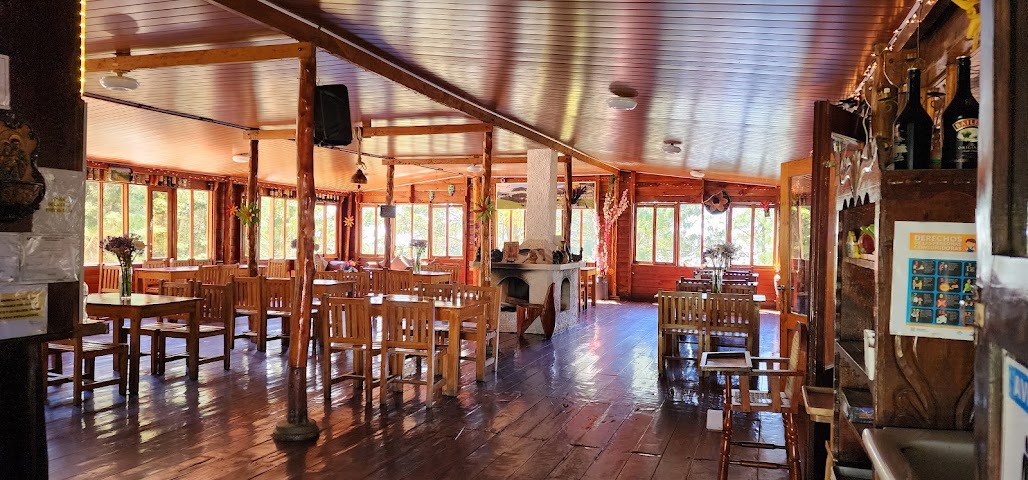 Hostal Miramundo by null