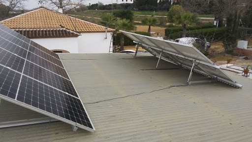 Solar Óptima | Energías renovables en Carmona (Sevilla) - Fotovoltaica - Placas Solares - Aerotermia - Thumbnail