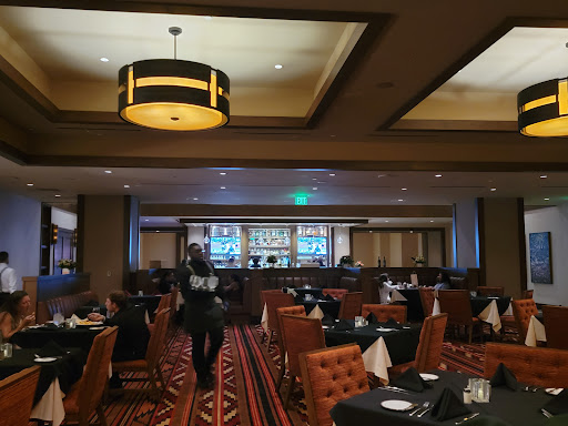 Canyons Steak House at Soboba