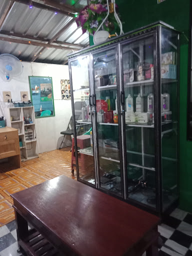 Perawatan Rambut "Dhea Salon"