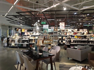 Photos of Tugo Muebles