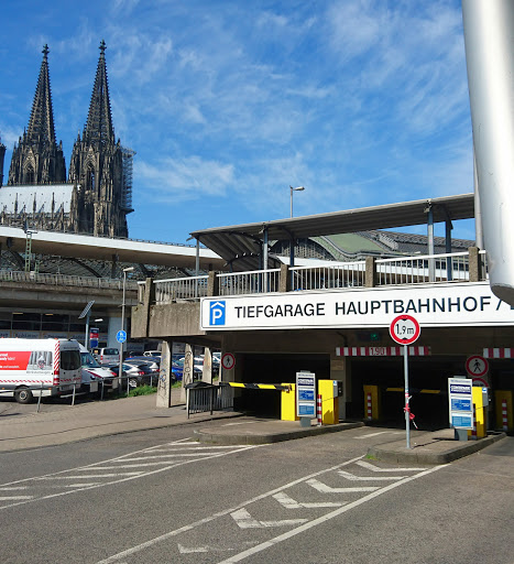 [P] Tiefgarage Hauptbahnhof - Thumbnail