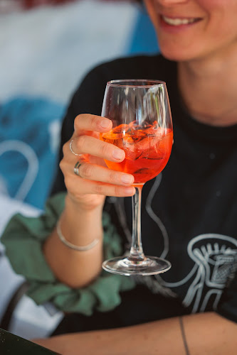 Opinii despre Η Δεξαμενή| παραδοσιακό καφενείο în Αθήνα - Εστιατόριο