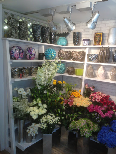 Gainsborough Flowers Gallery - United Kingdom