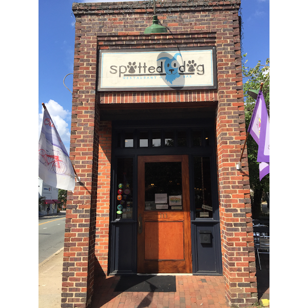 Spotted Dog Restaurant and Bar — photo