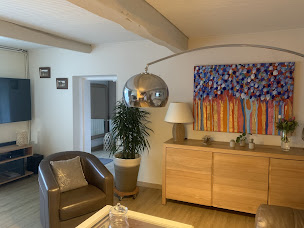 Photo n°5 de Peinture Réalisations à Morizès (Peintre en bâtiment)