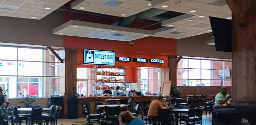 Outlet Bar - Visual