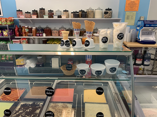 Yum Yum Ice Cream Shop - Thumbnail