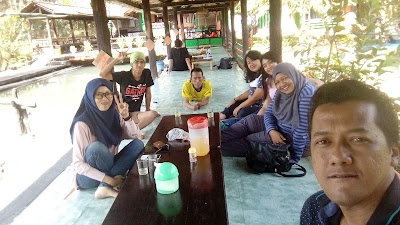 Photos of Rumah Makan dan Pemancingan Telaga Mas