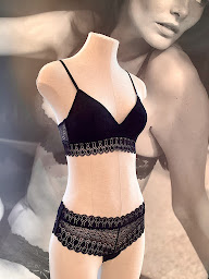 Photo n°11 de Etam à Tours (Magasin de maillots de bain)