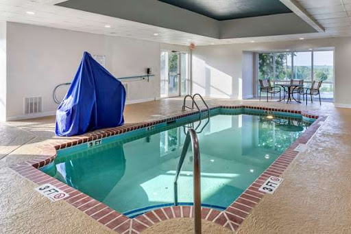 Comfort Suites Anderson-Clemson - Thumbnail