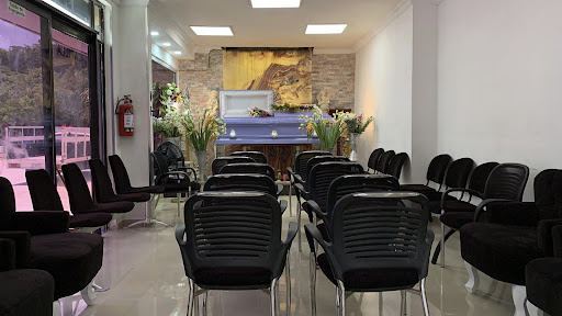 Servicios Funerarios Mar Pech/ Horno crematorio en Playa del Carmen