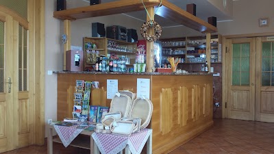 Photos of Hotel Kr&aacute;sn&aacute; Vyhl&iacute;dka